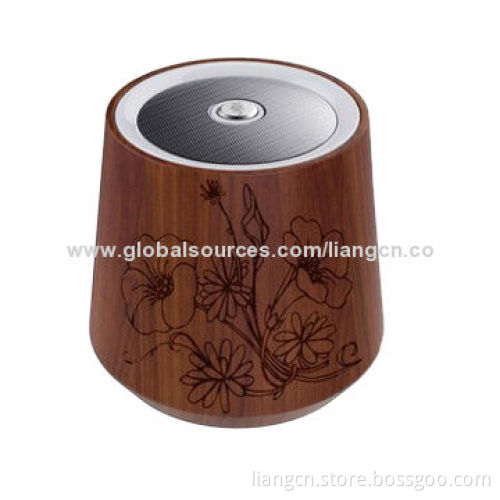 New design super bass solid wood housing Bluetooth speaker in reasonable price
